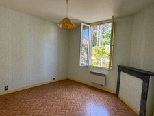 ENSEMBLE IMMOBILIER / DEUX MAISONS DE VILLE ET JARDIN CLOS
