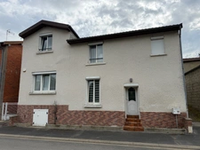 MAISON D'HABITATION + SECONDE BATISSE À RENOVER