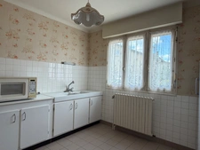 PAVILLON SUR SOUS-SOL COMPLET