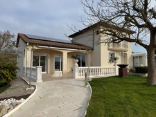 VILLA AVEC PISCINE A BAUDONVILLIERS