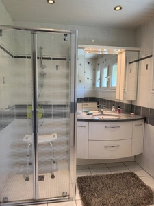 BEAU PAVILLON INDIVIDUEL SUR SOUS-SOL - 3 CHAMBRES