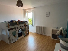 MAISON EN CENTRE-VILLE, 5 CHAMBRES, GARAGE ET JARDIN CLOS