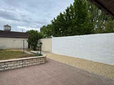 MAISON INDIVIDUELLE, 3 CHAMBRES, GARAGE ET JARDIN