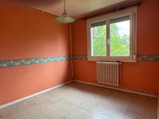 MAISON 4 CHAMBRES AVEC GARAGE ET JARDIN