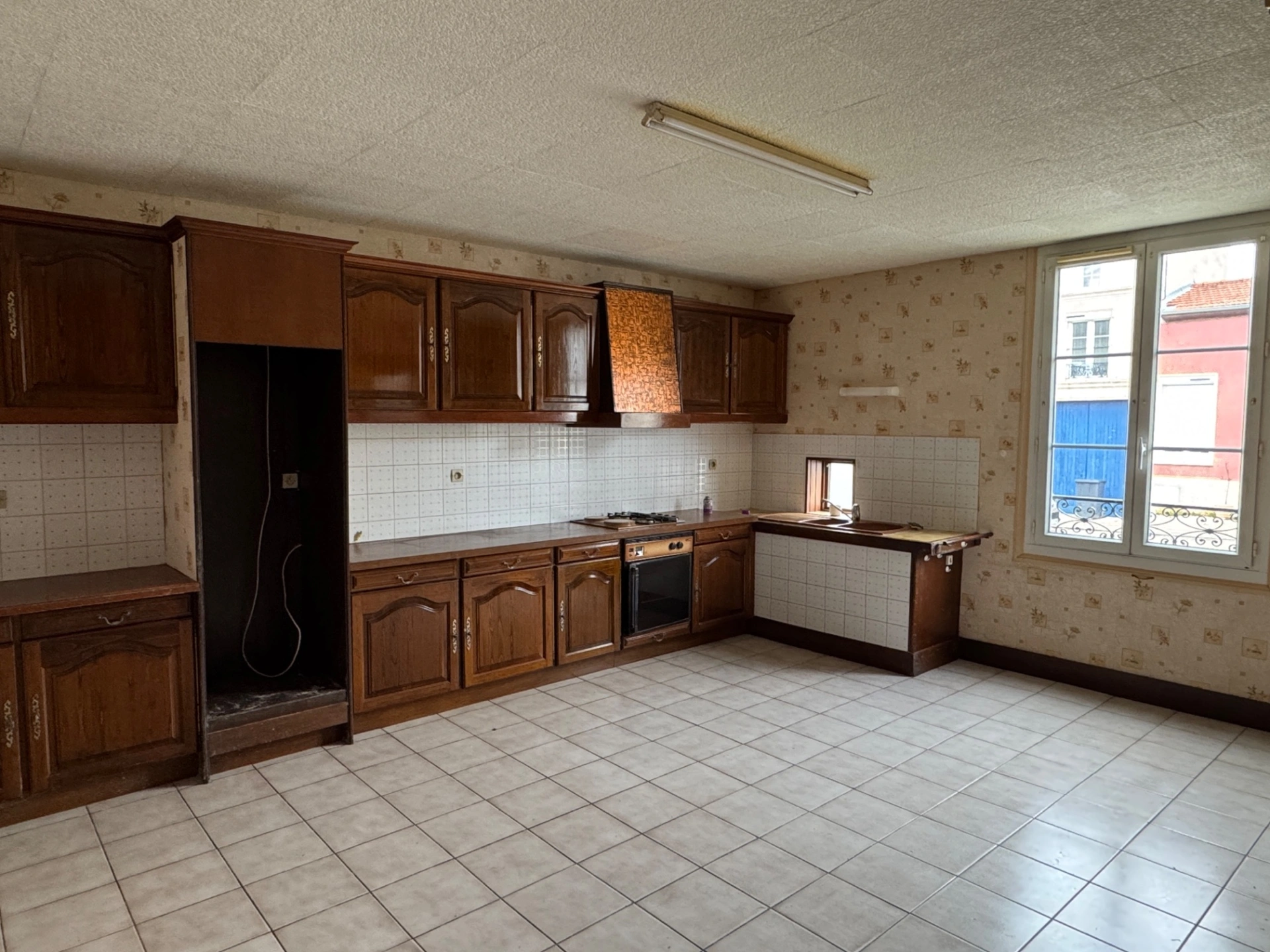 Maison 5 pièces 148 m² · à Saint Dizier · 148 m² · 99 000 €
