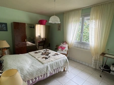 PAVILLON INDIVIDUEL 3/4 CHAMBRES AVEC GRAND JARDIN