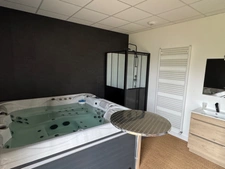 REMARQUABLE ENSEMBLE IMMOBILIER