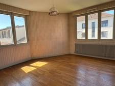 ENSEMBLE IMMOBILIER / DEUX MAISONS DE VILLE ET JARDIN CLOS