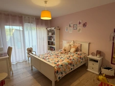 DE BELLES PRESTATIONS POUR CE PAVILLON MODERNE