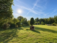 MAISON DE CARACTÈRE EN PIERRE AVEC VASTE TERRAIN CLOS