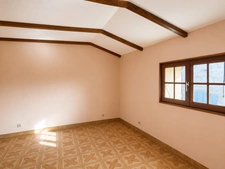 MAISON 4 CHAMBRES AVEC GARAGE ET JARDINET