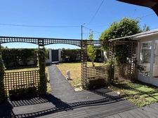 PAVILLON 4 CHAMBRES AVEC JARDIN,  GARAGE ET DÉPENDANCES
