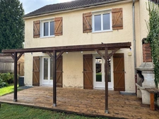 PAVILLON 4 CHAMBRES AVEC SOUS-SOL, GARAGE ET JARDIN