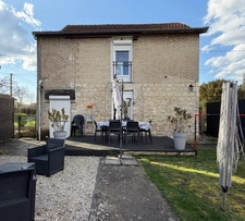 MAISON INDIVIDUELLE EN PIERRE PROCHE CENTRE VILLE