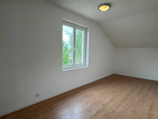 MAISON INDIVIDUELLE, 3 CHAMBRES, GARAGE ET JARDIN