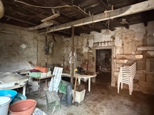 MAISON D'HABITATION + SECONDE BATISSE À RENOVER