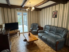 PAVILLON INDIVIDUEL SUR SOUS-SOL COMPLET - 4 CHAMBRES + BUREAU + PIÈCE DE LOISIRS