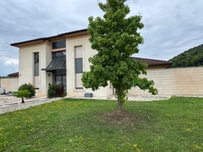 REMARQUABLE ENSEMBLE IMMOBILIER