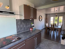 PAVILLON SUR SOUS-SOL COMPLET