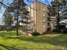 APPARTEMENT 3 CHAMBRES, GARAGE, STATIONNEMENT PRIVATIF ET CAVE