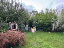 MAISON INDIVIDUELLE AVEC JARDIN CLOS ET GARAGE