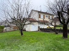 MAISON INDIVIDUELLE 4 CHAMBRES, JARDIN ET DEUX GARAGES