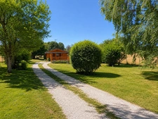 CONFORTABLE CHALET SUR GRAND PARC ARBORÉ