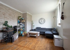 MAISON INDIVIDUELLE AVEC JARDIN CLOS ET GARAGE