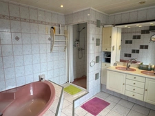 MAISON DE CARACTÈRE AVEC JARDIN - 4 CHAMBRES