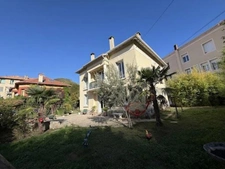 🏛️Elégante Maison Bourgeoise 1936 Rénovée – 4 Faces – Quartier Prisé des Chauchets (Digne-les-Bains)
