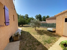 Belle Villa plain-pied de 2004, Type 5 avec grand garage sans aucun travaux à prévoir sur 891 m2 de parcelles !