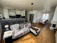 ☀️ EXCLUSIVITÉ – Charmante maison individuelle de plain-pied avec piscine et 2 garages à Peyruis ☀️