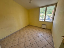 🏡 À VENDRE : Charmante maison de village T4 au cœur de la nature – Le Brusquet