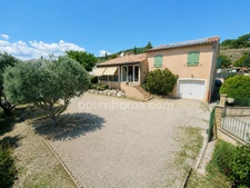 🏡 Villa T4 Vue Dominante – Calme, Soleil et Revenus Solaires – Proche Digne-les-Bains