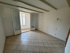 🏡 À VENDRE : Charmante maison de village T4 au cœur de la nature – Le Brusquet