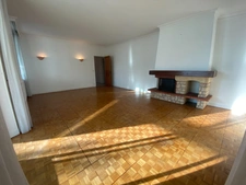 Villa Bourgeoise des Années 30 – 190 m², Proche Collège Gassendi – Digne-les-Bains