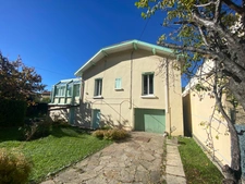 Villa Bourgeoise des Années 30 – 190 m², Proche Collège Gassendi – Digne-les-Bains