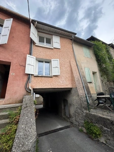 🏡 À VENDRE : Charmante maison de village T4 au cœur de la nature – Le Brusquet