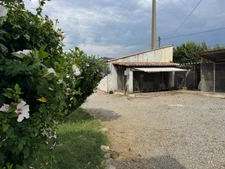 ☀️ EXCLUSIVITÉ – Charmante maison individuelle de plain-pied avec piscine et 2 garages à Peyruis ☀️