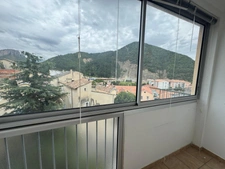 Appartement T4 lumineux avec ascenseur, cave et parking – Centre-ville de Digne-les-Bains