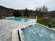 À vendre : Villa d’architecte haut de gamme avec piscine, spa et double garage – Malijai