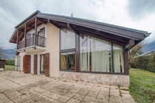 Maison à vendre 6 pièces SAINT PIERRE EN FAUCIGNY (74)