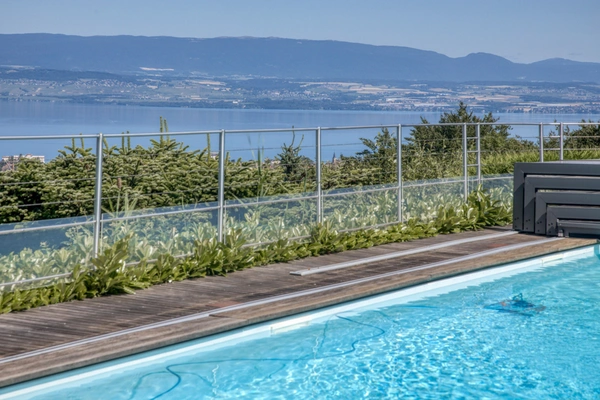 MAISON CONTEMPORAINE DE 163m2 + SOUS SOL 77m2 -TERRAIN 2000m2