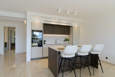 CANNES Basse Californie - APPARTEMENT 3 PIÈCES VUE MER AVEC GARAGE ET CAVE