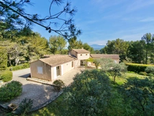 Maison à vendre 5 pièces PERNES LES FONTAINES (84)