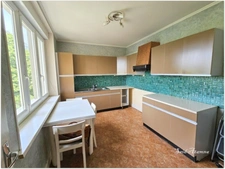 Maison à vendre 8 pièces de 195m² CHATEL SUR MOSELLE (88), situé su un terrain de 620m².