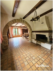 Maison à vendre 7 pièces DEYVILLERS (88), de 164m².