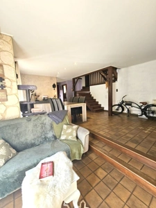 Maison à vendre en exclusivité,5 pièces ESCLES (88), sur un terrain de 922m²