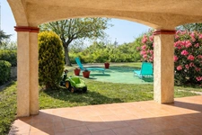 VILLA TRADITIONELLE T6 GRATENTOUR