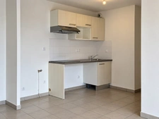 Appartement à vendre 3 pièces GRATENTOUR (31)
